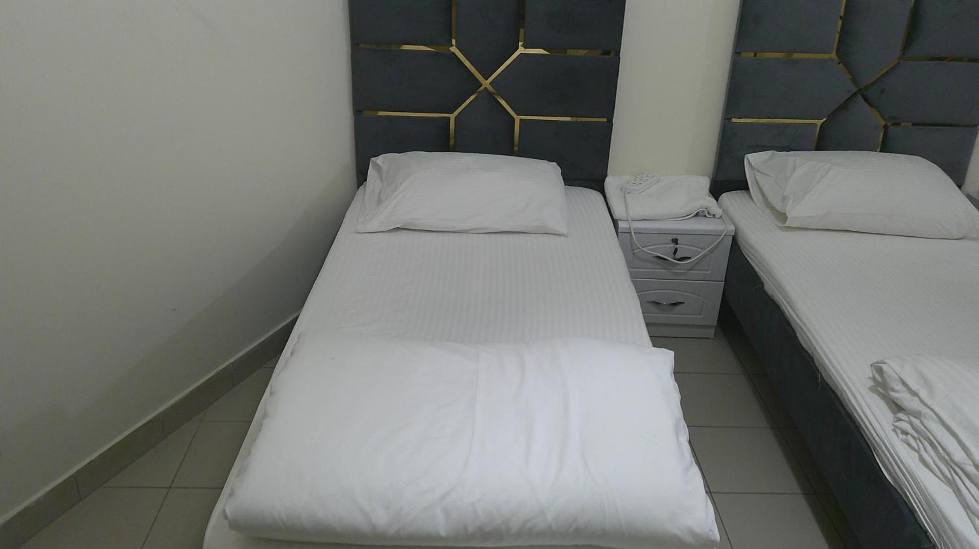 Ruby Star Hostel Dubai F2 Exterior foto